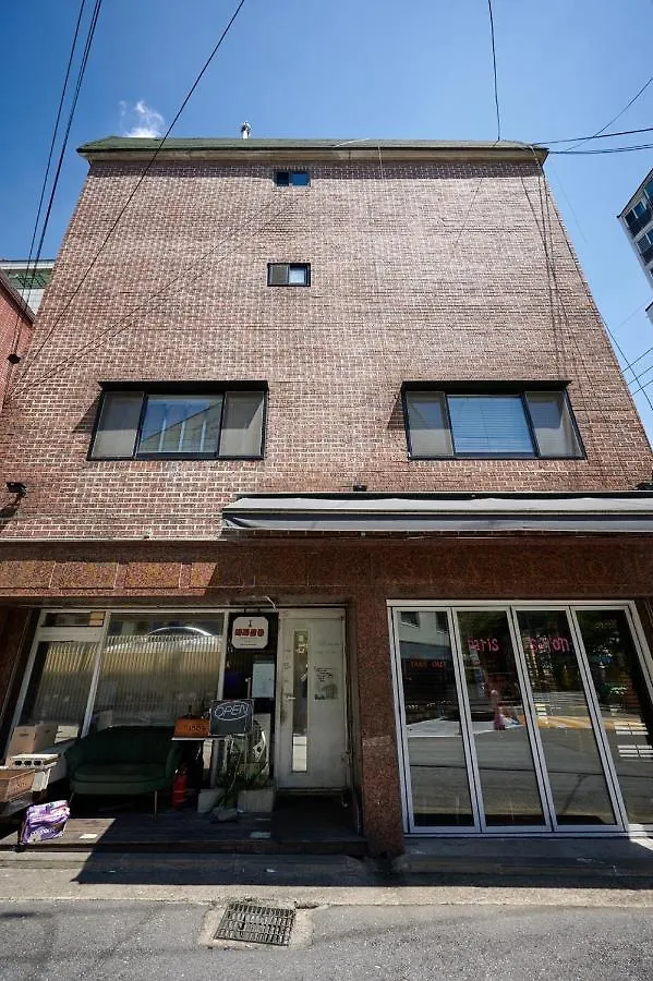 Villa Hapjeong Station Exit7 Each Room, Living Room, Air Conditioning Modern House Seoul South Korea