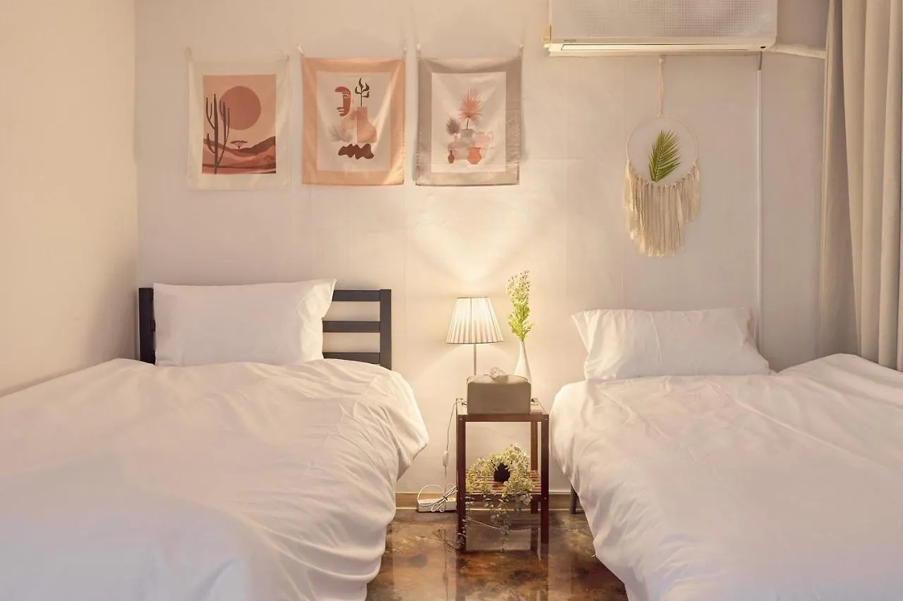 Villa Hapjeong Station Exit7 Each Room, Living Room, Air Conditioning Modern House Seoul